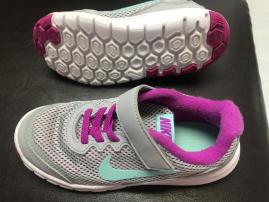 Tenisky nike (2/4)
