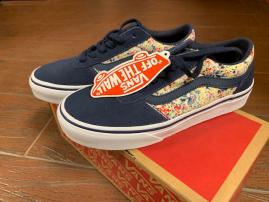 Tenisky vans (1/3)