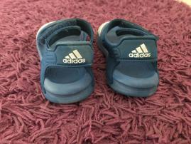 Adidas sandálky (3/3)