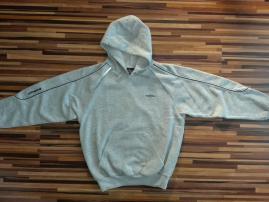 Mikina zn. umbro (1/1)