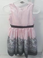 Krásne slávnostné šaty (1/4)