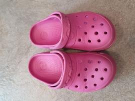 Ružové crocs (1/3)