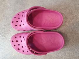 Ružové crocs (3/3)