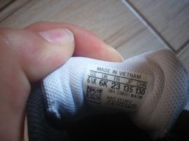 Tenisky adidas (1/3)