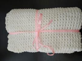 Deka z puffy vlny (2/4)