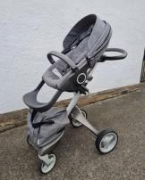 Kočík stokke xplory, auto (2/3)