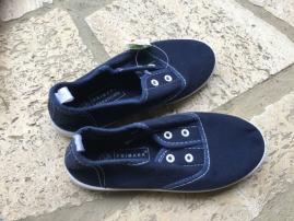 Nove bez snurovania (1/3)