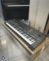 Yamaha genos2 76-klávesov (1/4)